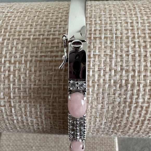 Jade of Yesteryear Sterling Silver Pink Jade Oval Bangle Bracelet, 7-3/4" - Picture 8 of 9